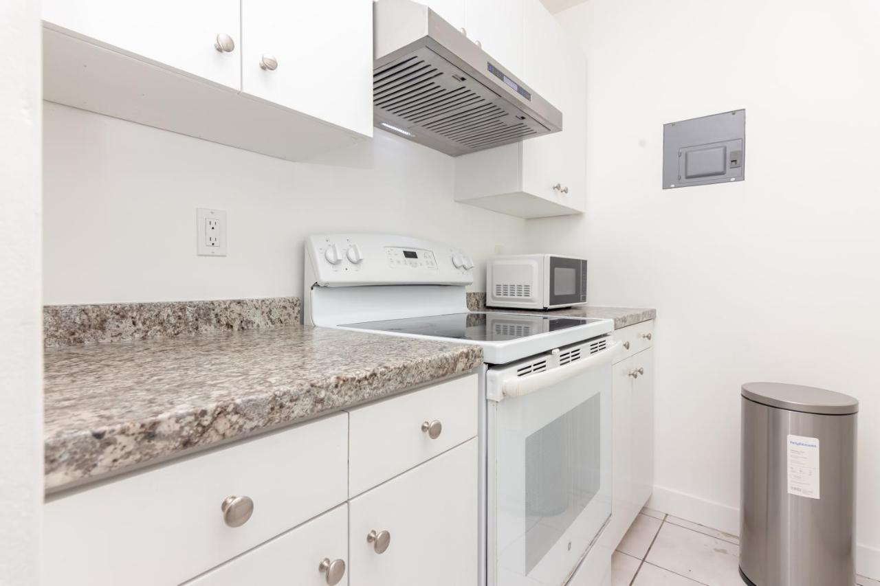 One Bedroom Apartment - With Parking & Balcony - Heart Of Wynwood Miami Exterior photo