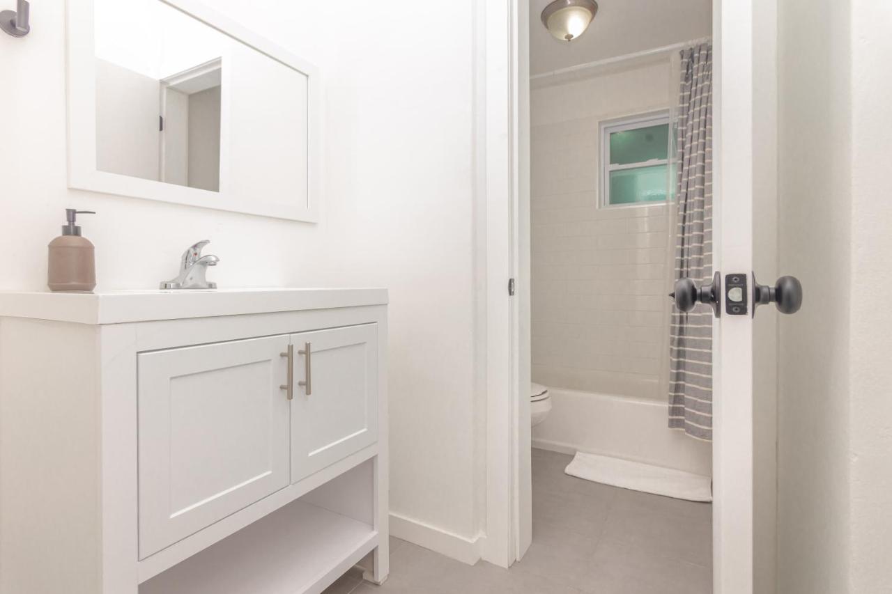 One Bedroom Apartment - With Parking & Balcony - Heart Of Wynwood Miami Exterior photo