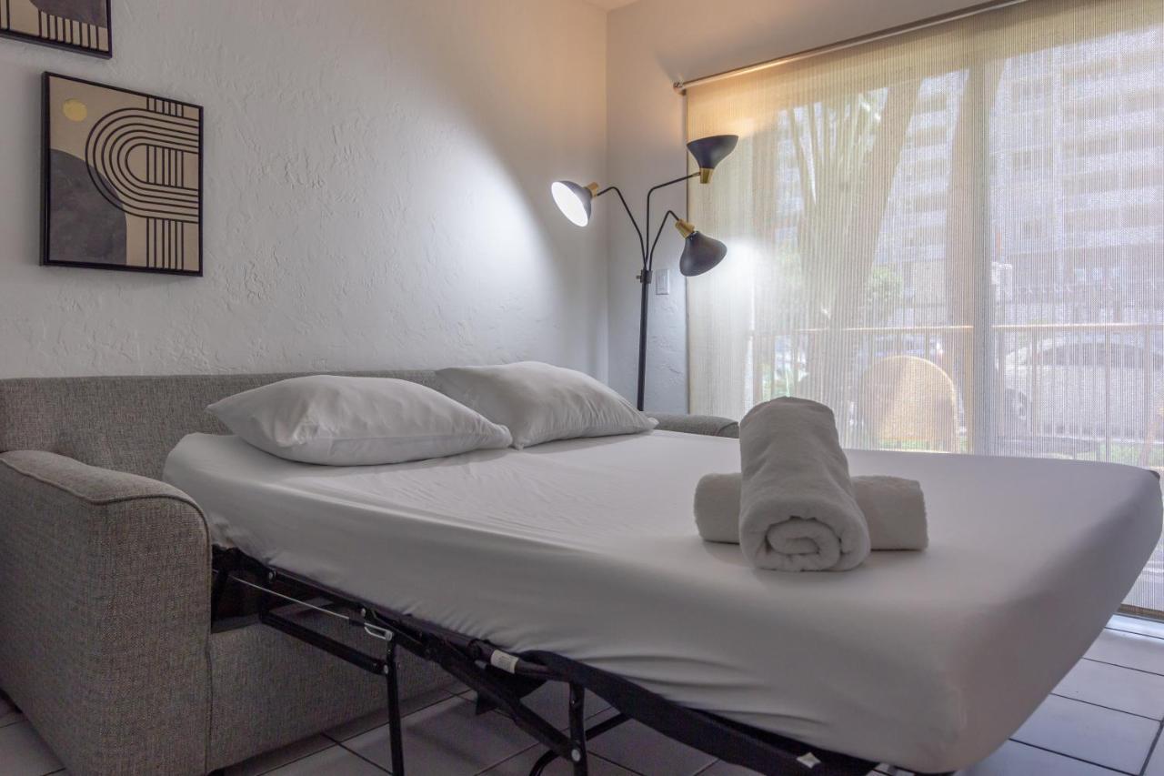 One Bedroom Apartment - With Parking & Balcony - Heart Of Wynwood Miami Exterior photo